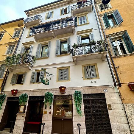 Domus Scudo Di Francia Leilighet Verona Eksteriør bilde